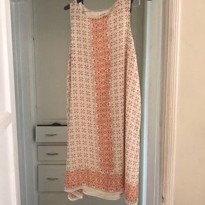 Max Studio gorgeous trapeze dress.